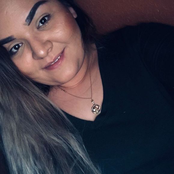 Meet your Posher, Bianca - Picture 1 of 1